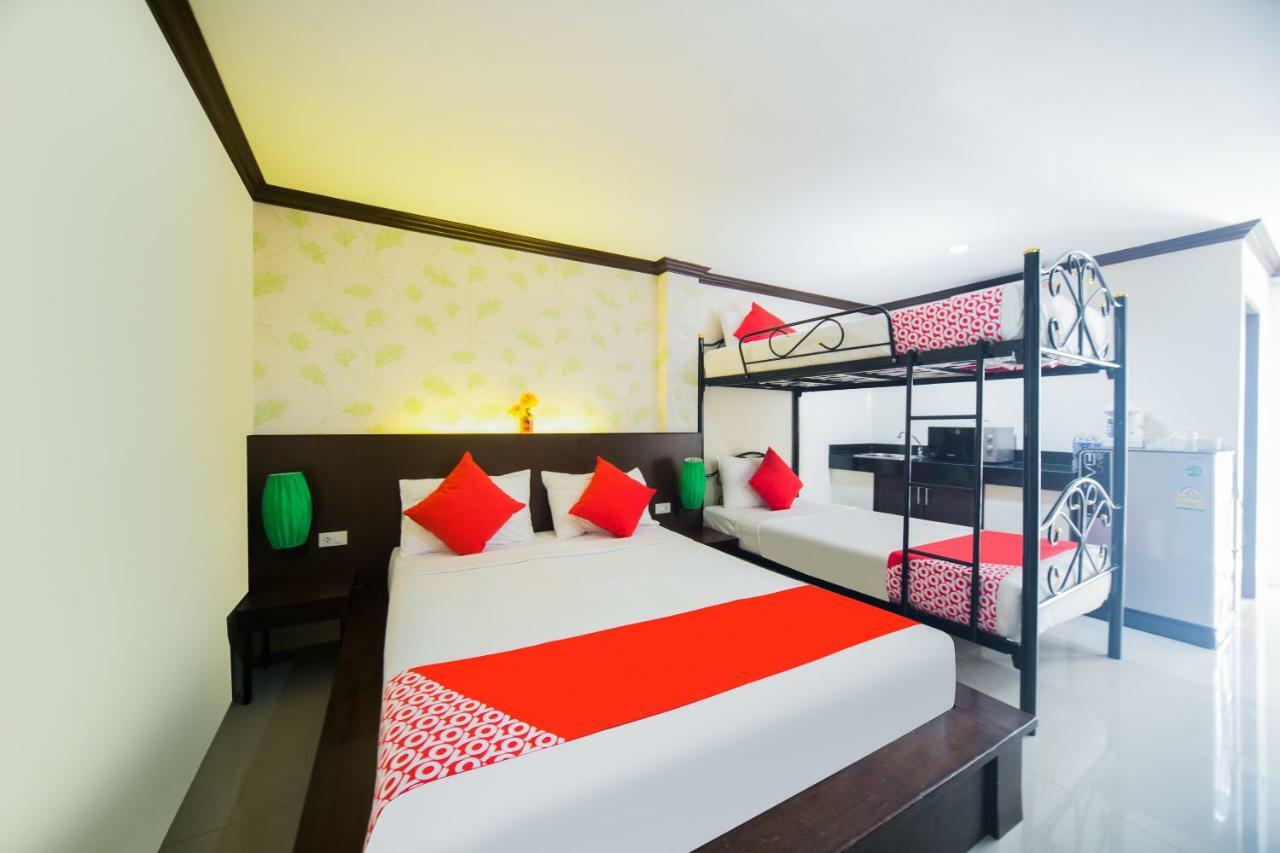 Oyo 232 Patong City Hometel Exterior foto