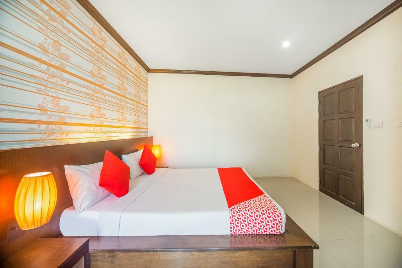 Oyo 232 Patong City Hometel Exterior foto
