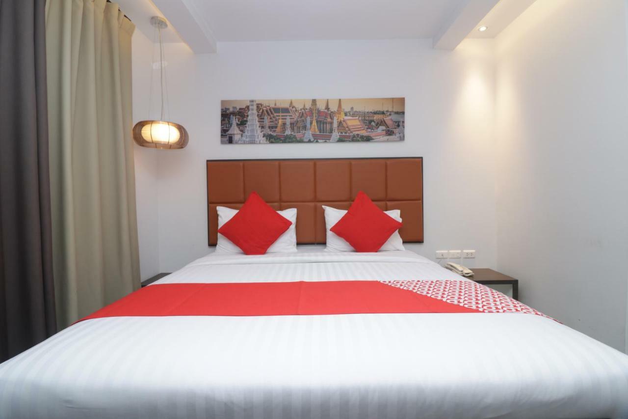 Oyo 232 Patong City Hometel Exterior foto