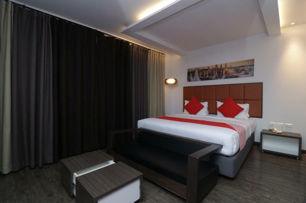 Oyo 232 Patong City Hometel Exterior foto